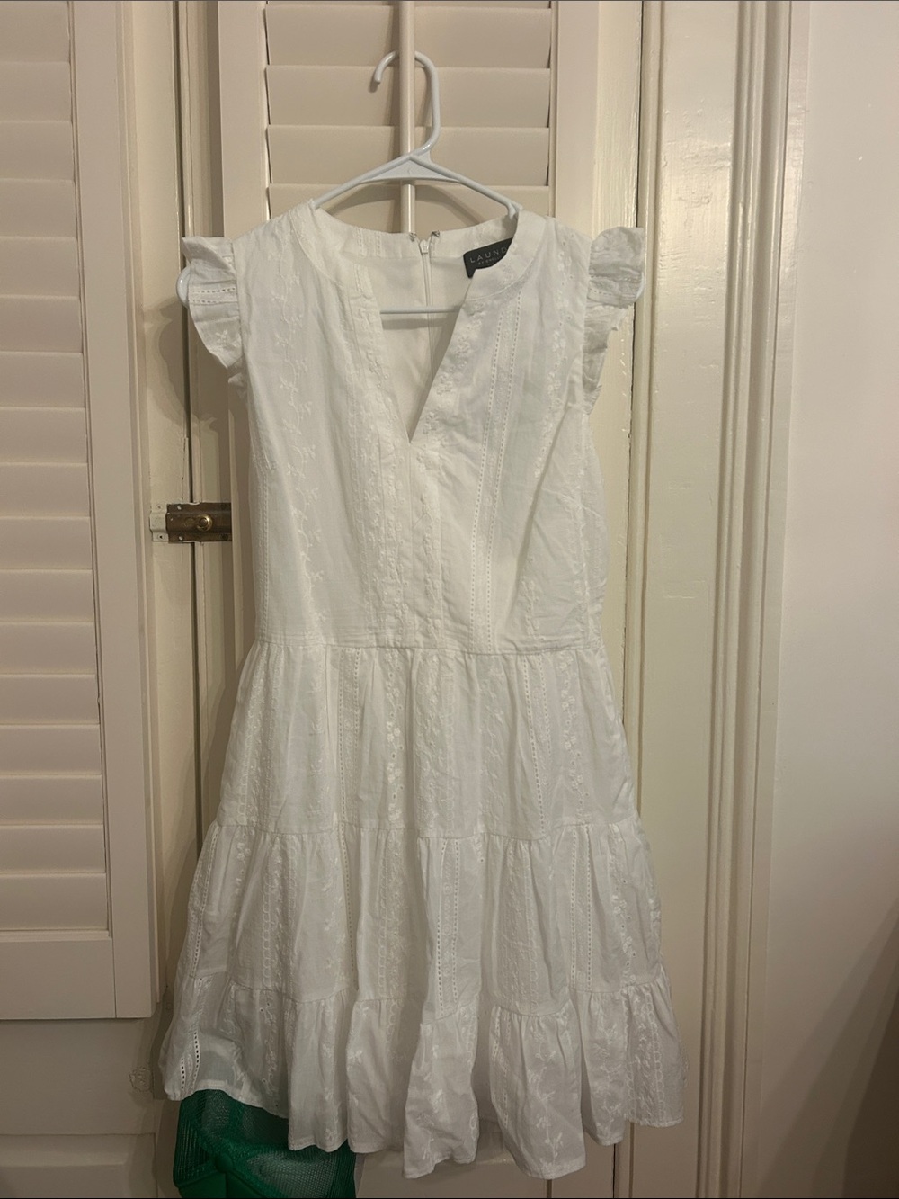Laundry By Shelli Segal White Eyelet Tiered Mini Dress